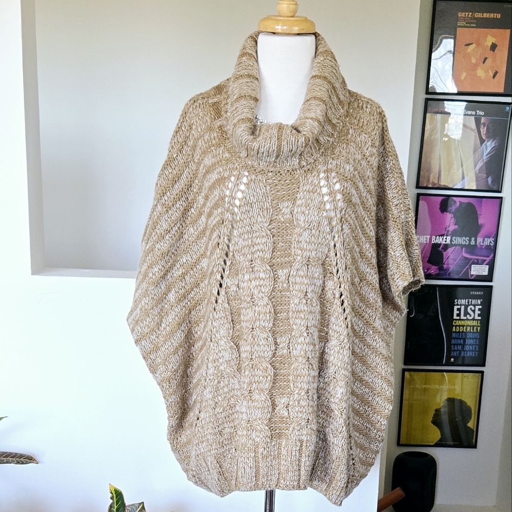 New! Buffalo David Bitton Poncho Wool Blend Knit Dolman Sleeve Cowl Neck XL